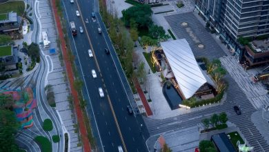 Фото - BEHIVE Architects: ресторан с деревянной крышей в Чэнду